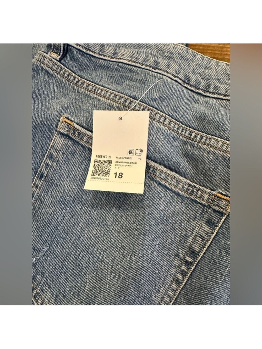 Forever 21 High Rise Slim Straight Jeans Diagonal Zipper Size 18 New With Tags - Picture 5 of 5